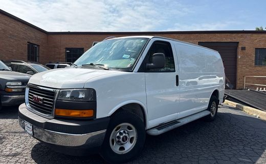 2017 GMC Savana 2500