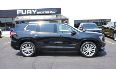 2026 GMC Acadia Denali