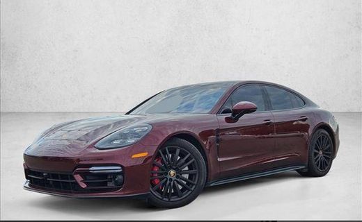 2021 Porsche Panamera GTS