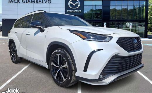 2022 Toyota Highlander XSE