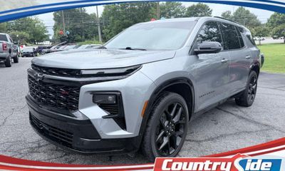 2024 Chevrolet Traverse RS