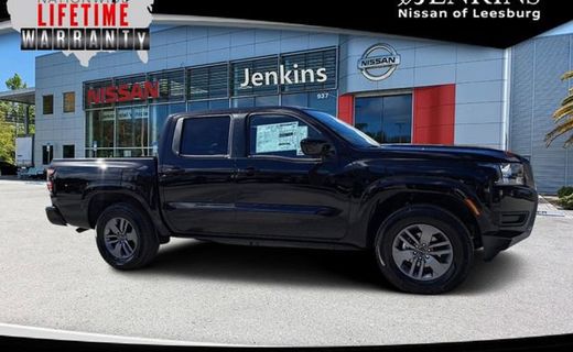 2025 Nissan Frontier SV