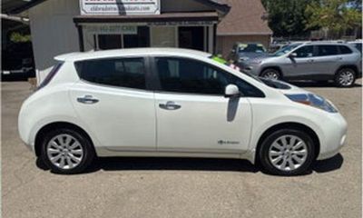2015 Nissan Leaf S