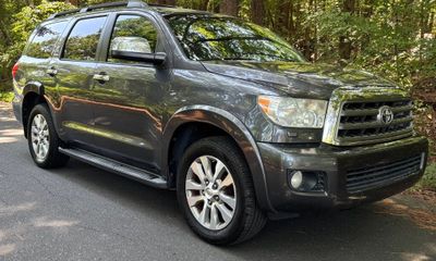 2013 Toyota Sequoia Limited