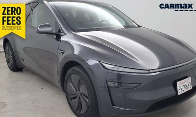 2026 Tesla Model Y Long Range