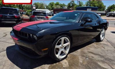 2014 Dodge Challenger Base