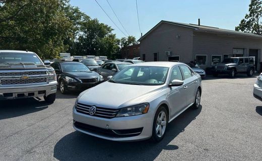 2012 Volkswagen Passat SE