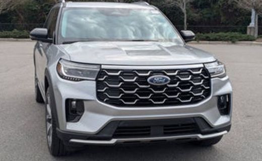 2023 Ford Explorer ST