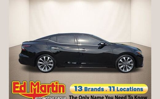 2023 Nissan Maxima