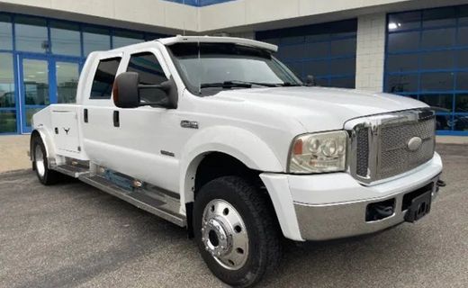 2005 Ford F-550