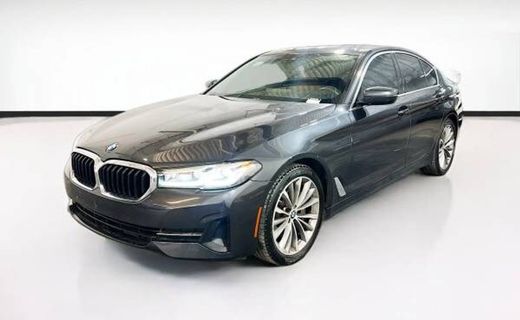 2022 BMW 530I