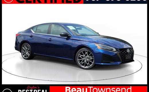 2023 Nissan Altima SR