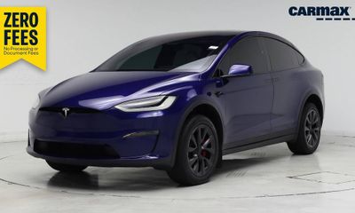 2023 Tesla Model X Plaid