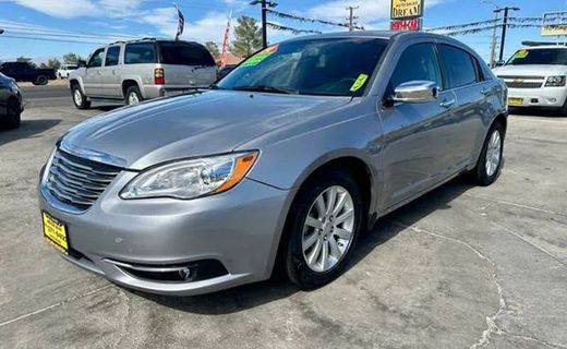 2014 Chrysler 200 Limited