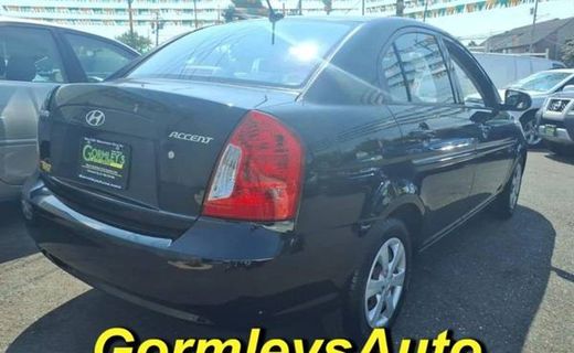 2010 Hyundai Accent GLS
