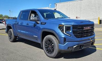 2026 GMC Sierra Pro