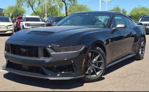 2026 Ford Mustang Dark Horse