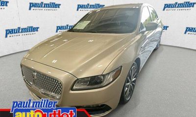 2017 Lincoln Continental Select