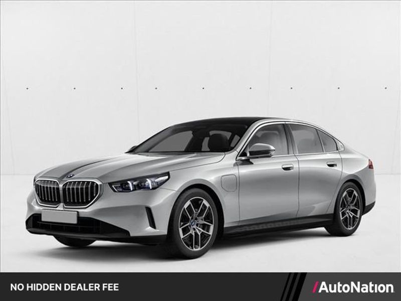 2027 Bmw 550E — a typically priced live listing