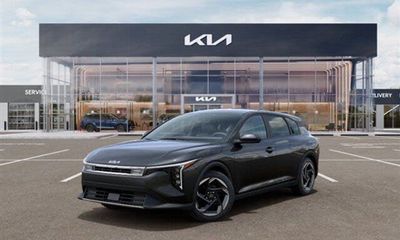 2026 Kia K4 EX