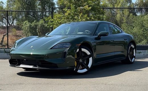2025 Porsche Taycan Turbo S