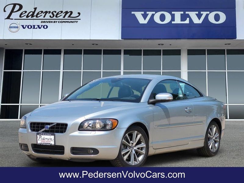 2010 Volvo C70 — a typically priced live listing