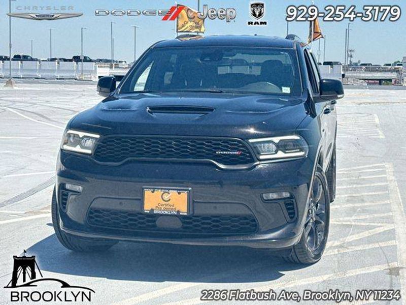 2023 Dodge Durango — a typically priced live listing