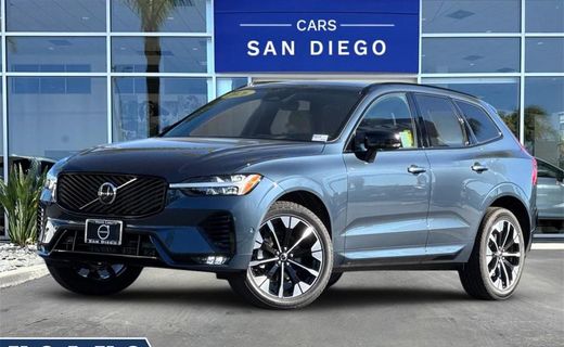 2026 Volvo XC60 Plus Dark