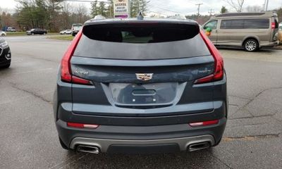 2020 Cadillac XT4 Premium Luxury