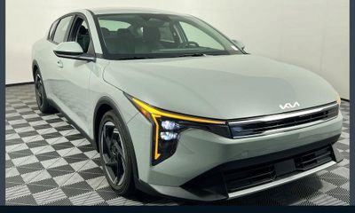 2026 Kia K4 EX