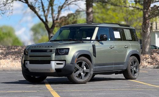 2023 Land Rover Defender 110 SE