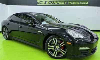 2011 Porsche Panamera