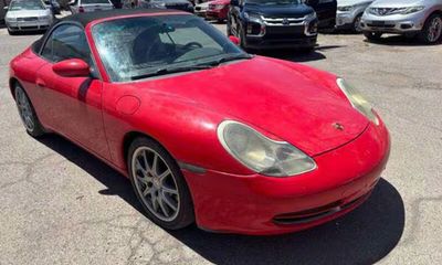 2000 Porsche 911 Cabrio