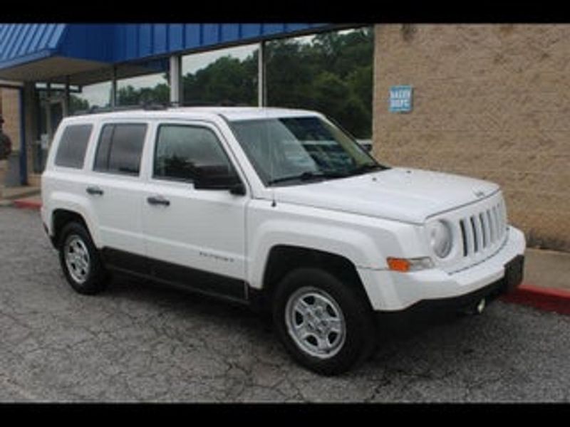 2014 Jeep Patriot — a typically priced live listing