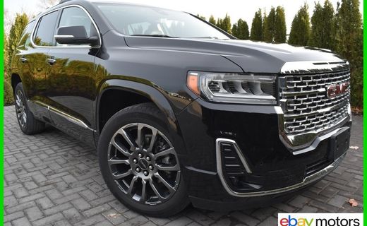 2023 GMC Acadia Denali