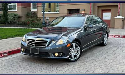 2010 Mercedes-Benz E-Class E550