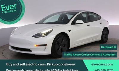 2021 Tesla Model 3 Standard Range Plus