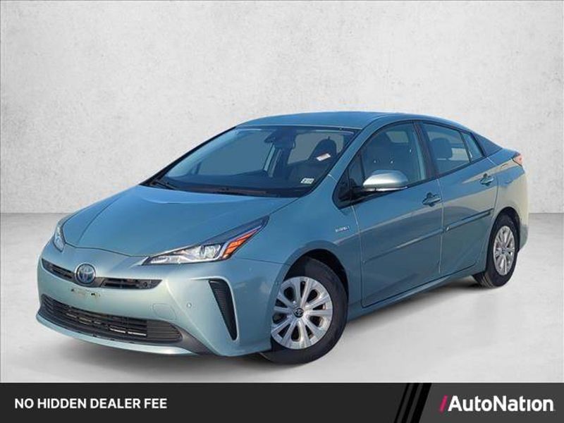 2020 Toyota Prius — a typically priced live listing