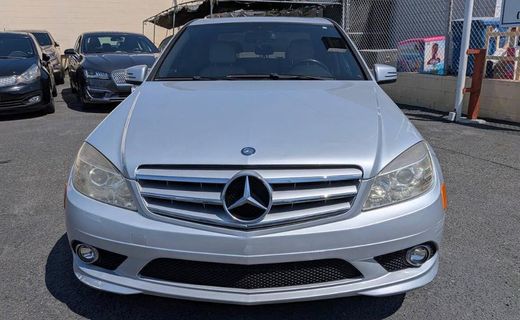 2010 Mercedes-Benz C-Class C300
