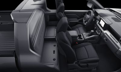 2026 Toyota Tacoma SR5 Xtracab