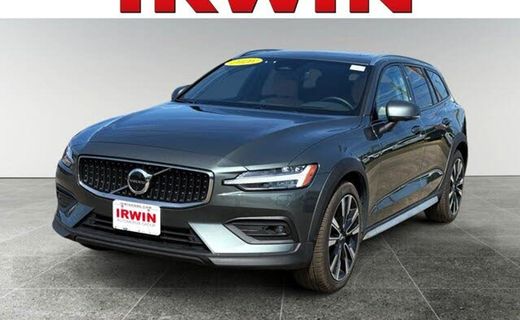 2026 Volvo V60CC Ultra