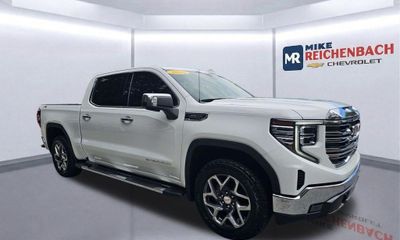 2025 GMC Sierra SLT