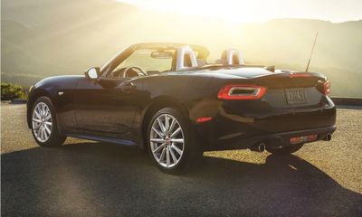 2017 Fiat 124 Spider Classica