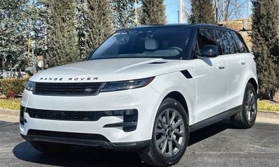 2026 Land Rover Range Sport P360 SE