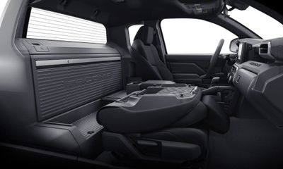 2026 Toyota Tacoma SR Xtracab