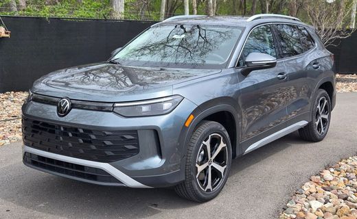 2026 Volkswagen Tiguan 4MOTION SE