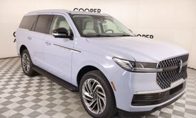2026 Lincoln Navigator Premier