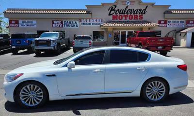 2015 Kia K900 KH