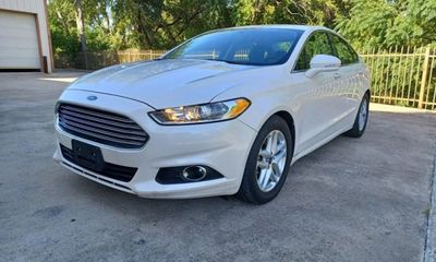 2013 Ford Fusion SE
