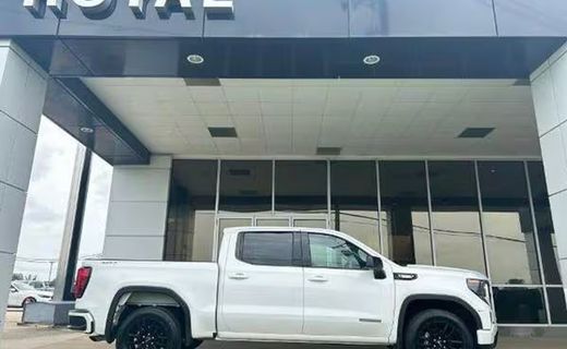 2025 GMC Sierra Elevation